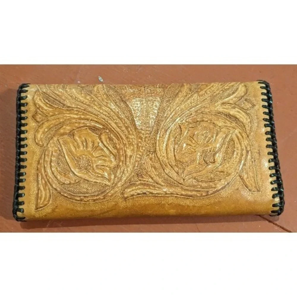 Vintage Handmade Western Leather Embossed Clutch Wallet‎ Tooled Flowers